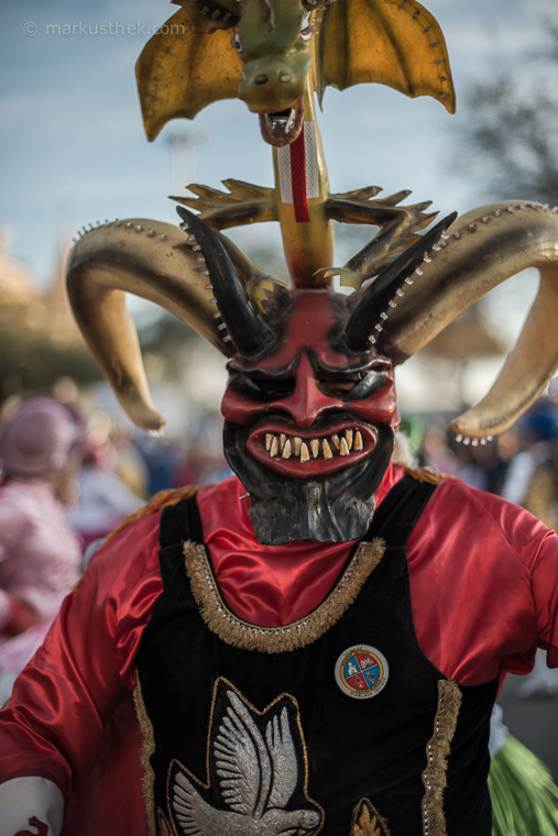 Ein "Diablada" beim La Tirana Festival in Chile. Die Wüstenstadt ist definitiv ein Ort für Porträt- und Reisefotografen.